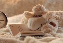 Getting kids to sleep during daylight savings