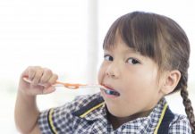 Oral health lessons for kids